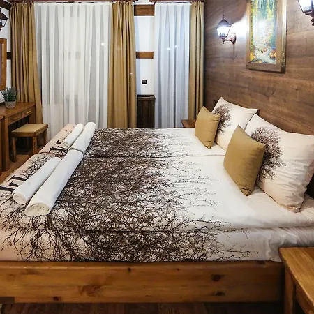 Πανσιόν Guest House Leshten 2*