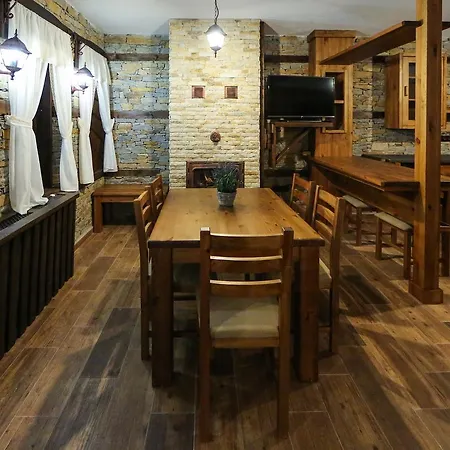 Guest House Leshten Πανσιόν