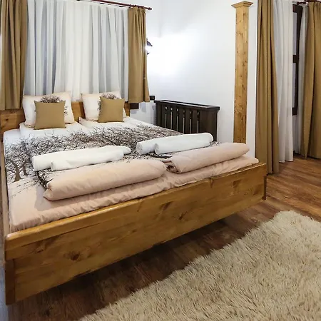 Guest House Leshten